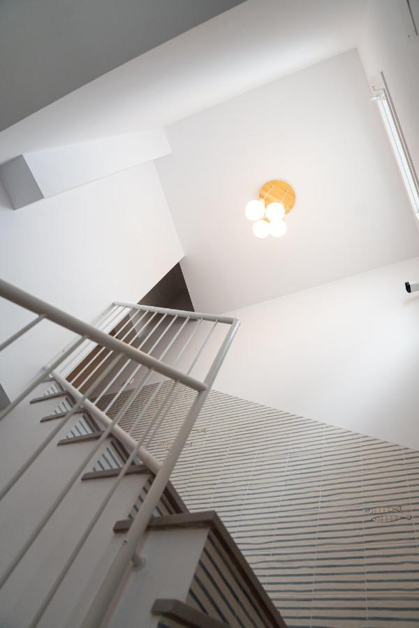 Hostal Tarantelo Conil Кониль-де-ла-Фронтера Экстерьер фото